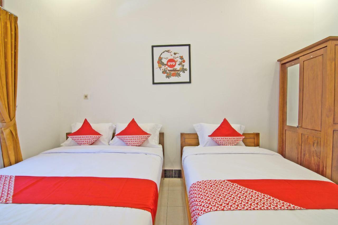 Oyo 931 Dara Dewi Homestay Yogyakarta Exterior photo